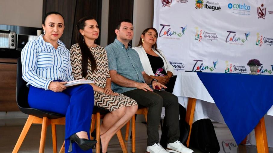  Fabiola Jiménez Pinilla, Secretaria de Cultura y Turismo del Tolima; y Naydú Romero, secretaria de Desarrollo Económico de Ibagué