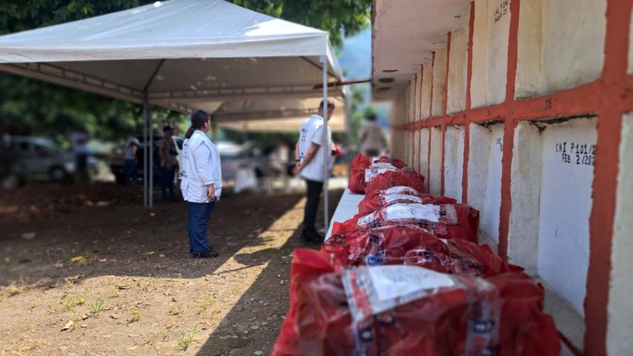 Unidad de Víctimas rescata cuerpo en cementerio San Bonifacio - 3