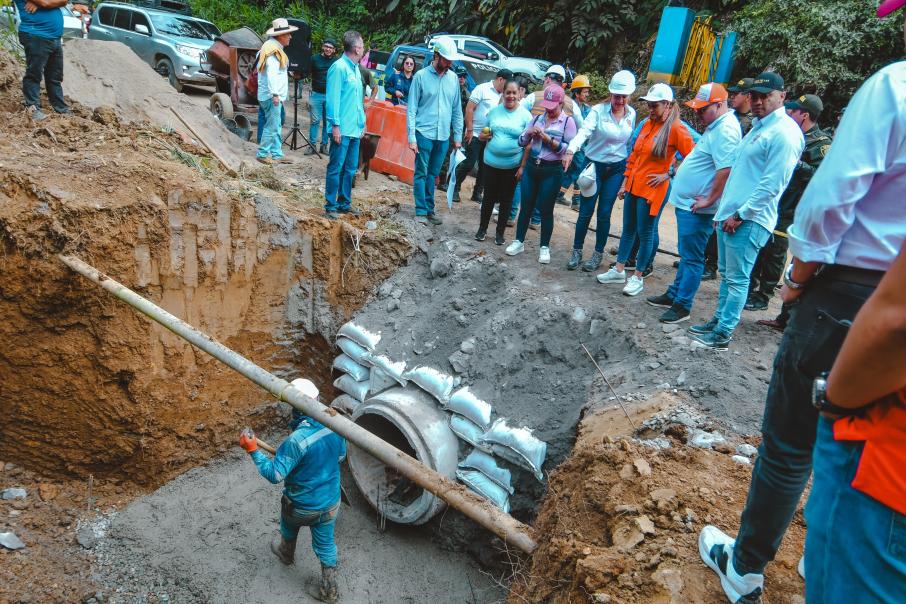 Tour de las Obras gobernación