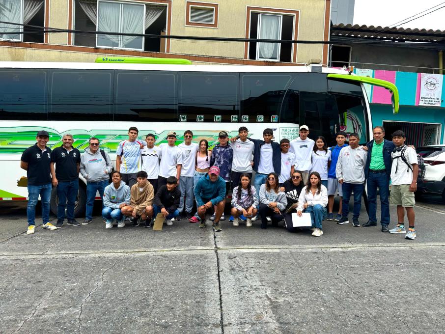 Delegación tolimense al Torneo Nacional de Natación Interclubes en Cali