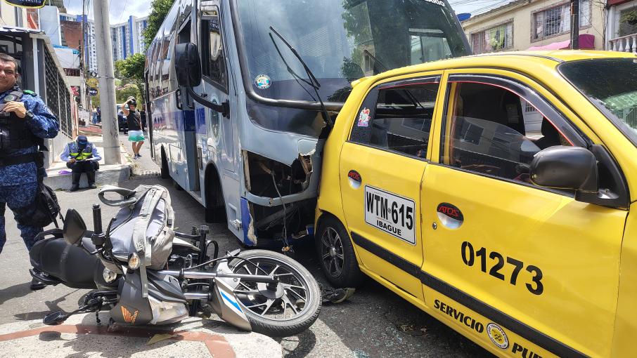 Choque múltiple Limonar