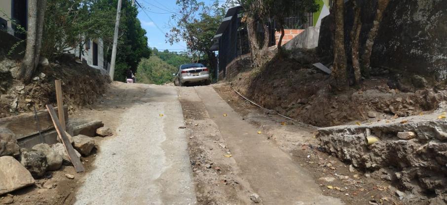 Arreglos en el sector por la comunidad. 