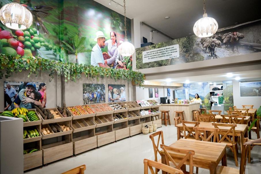 La Casa Campesina está ubicada en la carrera Tercera #10–19.