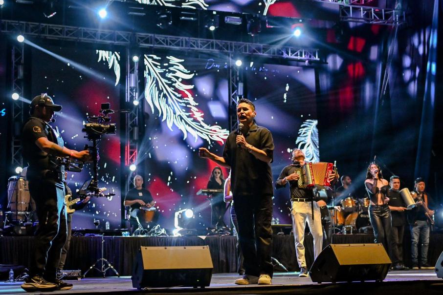 Jorge Celedón, cantante que cantó en los 475 años de fundación de Ibagué.