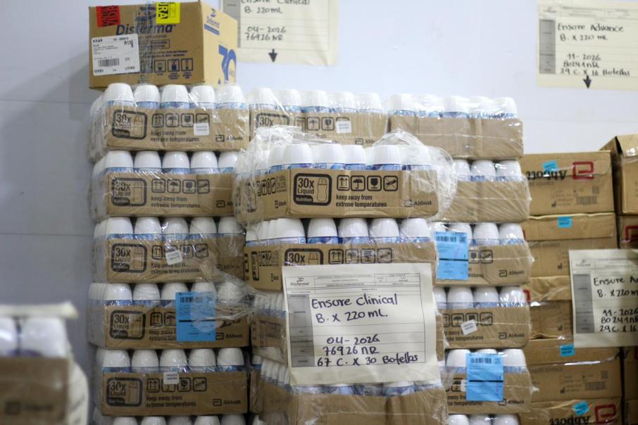 medicamentos en farmacias. 