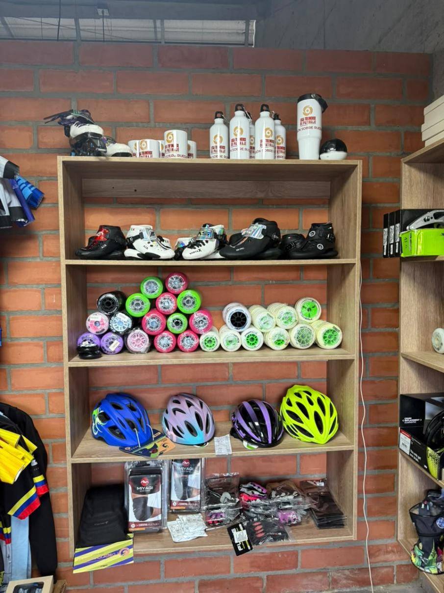 Tienda deportiva generó polémica porque presuntamente ese espacio estaba destinado para una enfermería