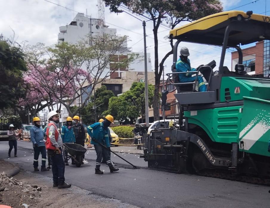 El paso vehicular de la carrera quinta ya finalizó sus obra de recuperación.
