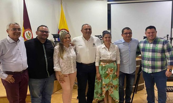 Fernando Borja 2024 junio 27 con diputados