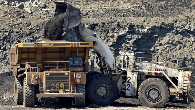 Yacimiento carbonífero de Cerrejón a cielo abierto en La Guajira