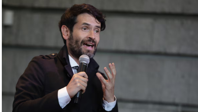 Juan Carlos Losada, representante a la Cámara.