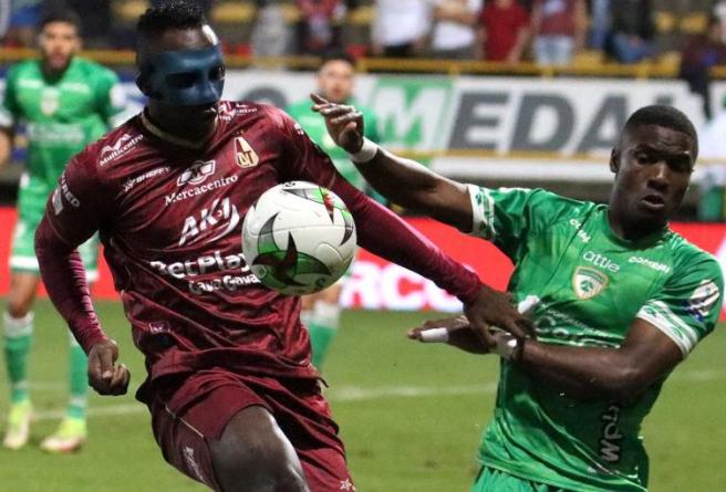 Partido entre Deportes Tolima y La Equidad