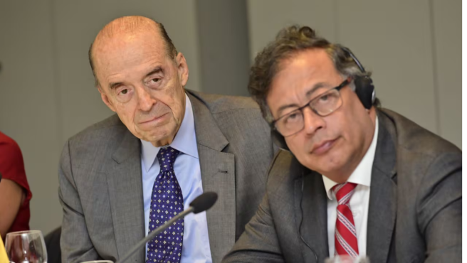 Álvaro Leyva y Gustavo Petro