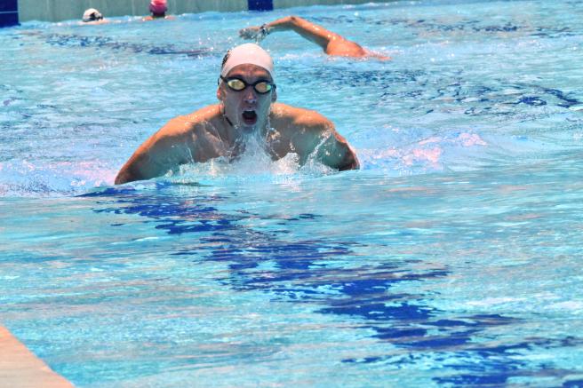 Natación en la Piscina Olímpica de la 42 con Quinta