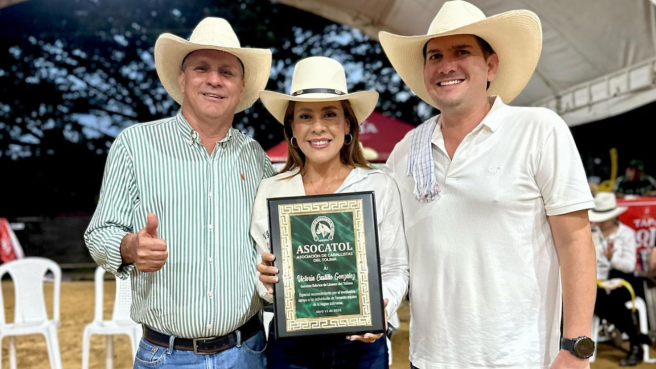 Reconocimiento a la Fábrica de Licores del Tolima en Venadillo