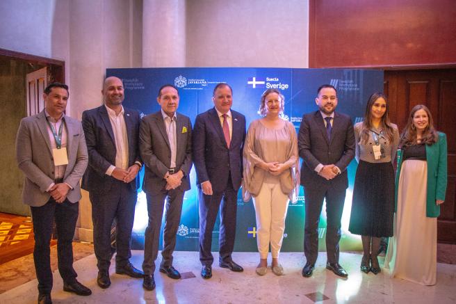 El diálogo social tiene una consecuencia directa e inmediata y es la construcción y consolidación de relaciones gana-gana, dijo la embjadora de Suecia en Colombia, Helena Storm.