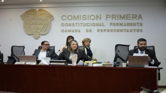 Avanza en la Cámara el proyecto de ley de igualdad de género