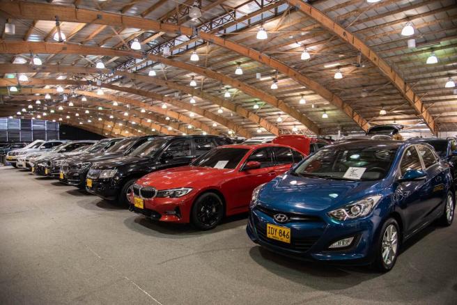 Hay un crecimiento sostenido en el mercado de traspaso de carros usados, impulsado por la demanda de opciones más accesibles, seguras y con respaldo.