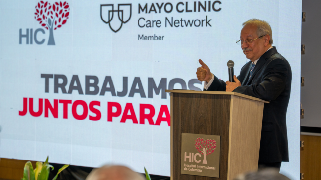 Víctor Raúl Castillo, CEO del Hospital Internacional de Colombia.