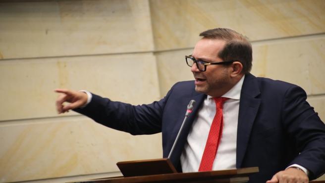 Lidio García Turbay, presidente del Senado.