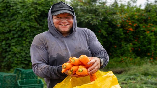 La red de 26 Bancos de Alimentos distribuidos en el territorio nacional rescata cada año más de 48 mil toneladas de alimentos aptos para el consumo, que se convierten en raciones de comida para más de 1,4 millones de personas en situación de vulnerabilidad.