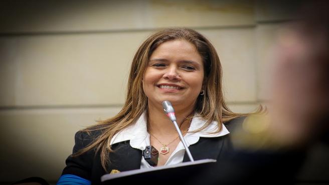 Karina Espinosa, senadora, presidenta de al Comsión Provida.