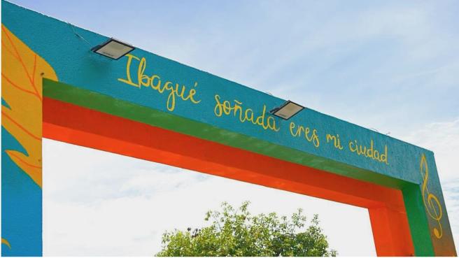 descubre Ibagué Plazoleta Dario Echandia