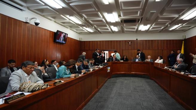 Piden al Gobierno presentar proyecto de ley de competencias.