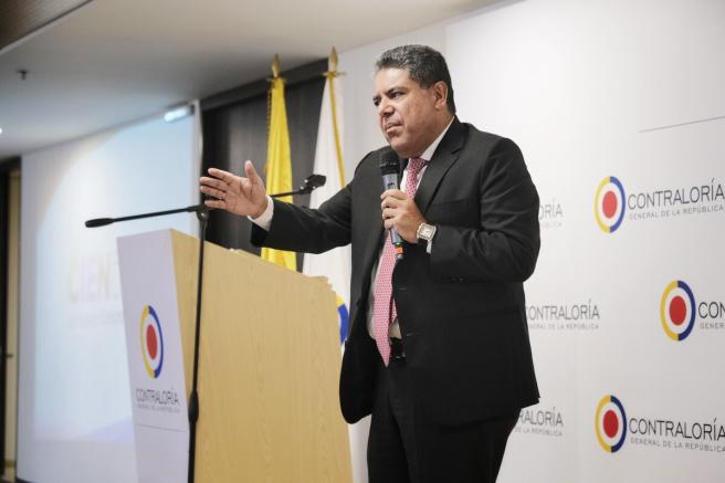 Carlos Hernán Rodríguez, contralor general de la República.