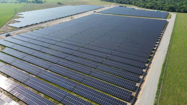 Recursos para que el Tolima se convierta en un importante generador de eregía solar.