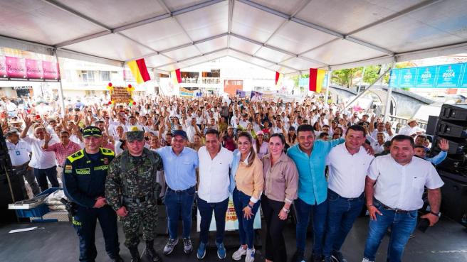 Visita de la gobernadora del Tolima en Chaparral. 