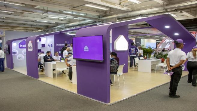 Hoy en Colombia cualquier persona puede consultar su reporte de crédito completo sin costo una vez al mes a través de plataformas como Datacrédito.