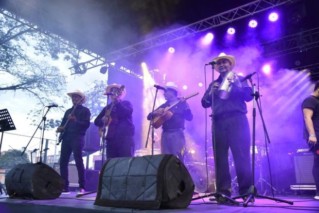 Festival Folclorico Colombiano