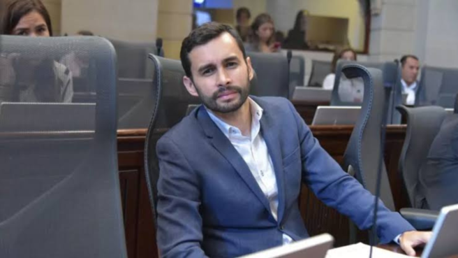 José Jaime Uscátegui, representante a la Cámara.