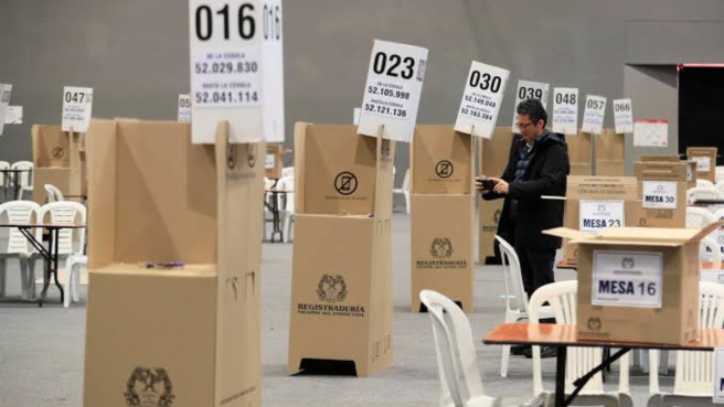 La Misión constató que, en todas las mesas observadas, los testigos electorales pudieron fotografiar el Acta de Escrutinio, E-14, que la digitalización de las actas de delegados se realizó de acuerdo con los procedimientos establecidos.
