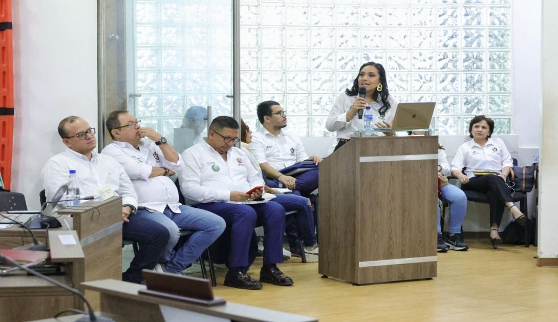 Katherine Rengifo en la Asamblea 2024 mayo 4