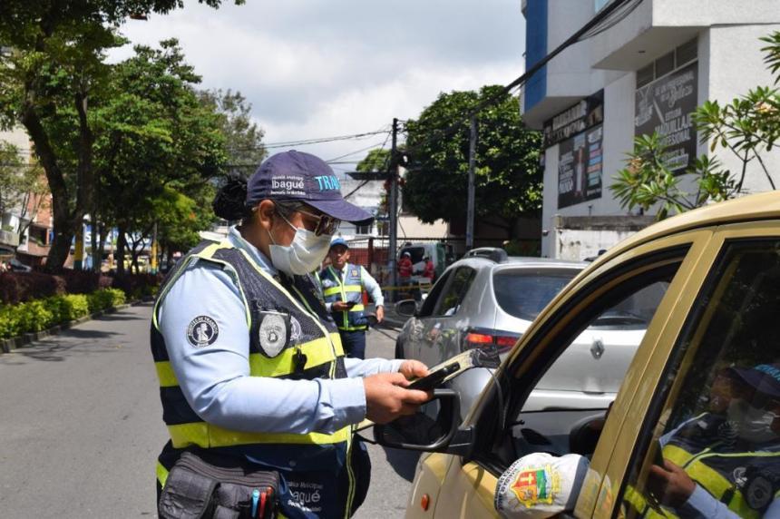 Agente de tránsito