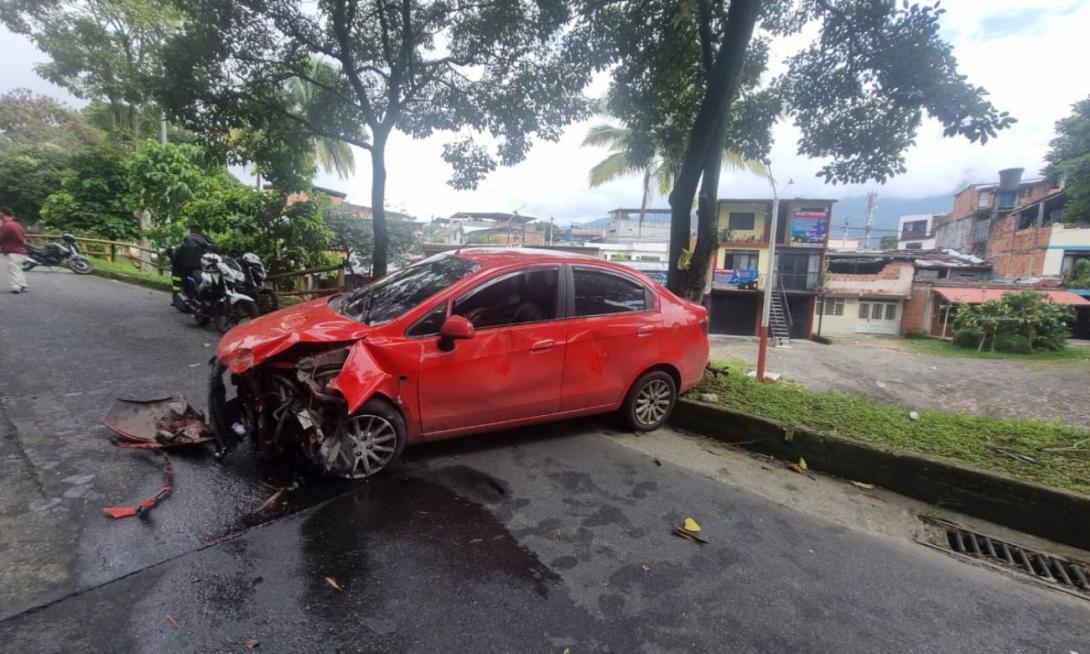 Accidente en la avenida Guabinal