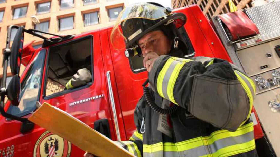 Se deben impulsar las reformas necesarias a la Ley 1575 de 2012, con el objetivo de garantizar la continuidad, calidad y financiación del servicio de bomberos en los municipios y distritos.