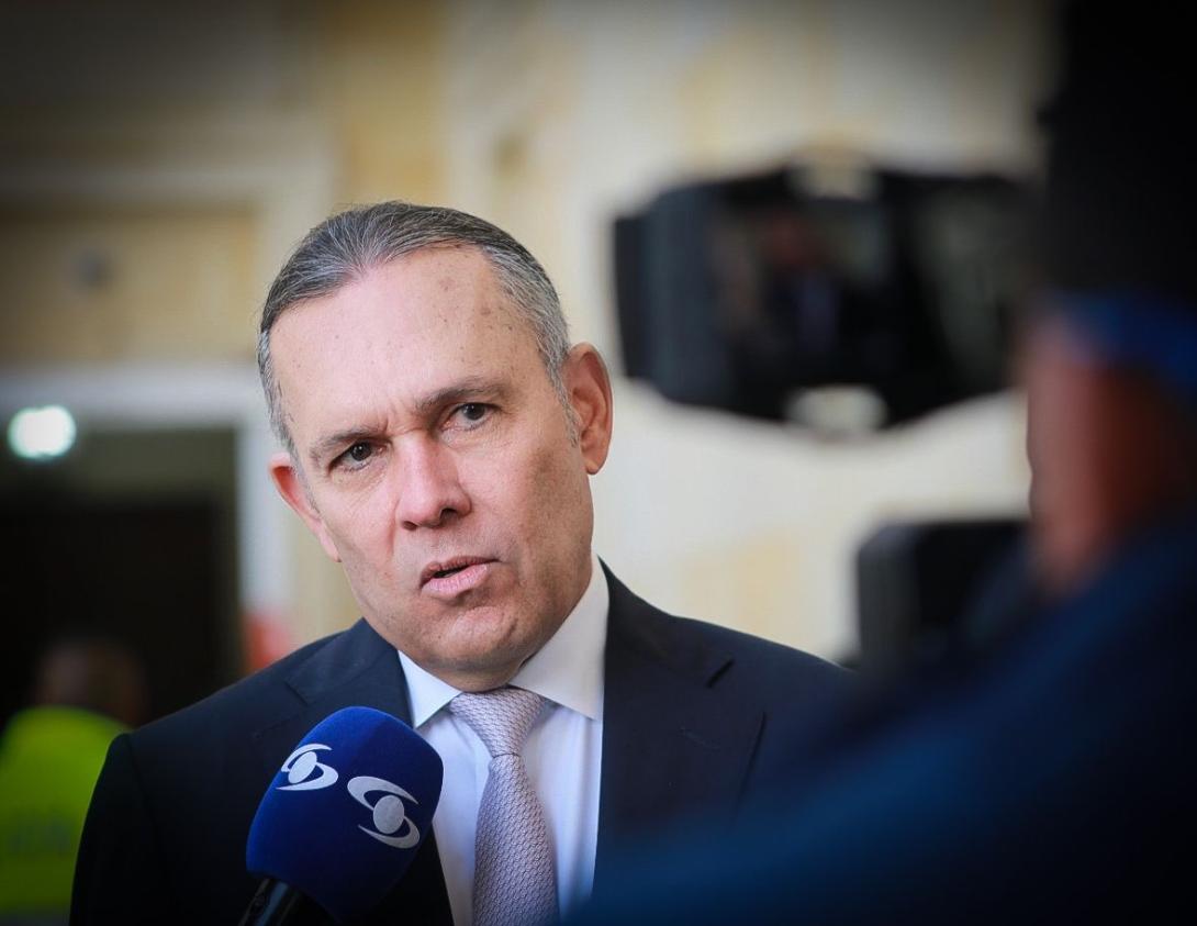 Efraín Cepeda, senador y presieebte del Congreso.