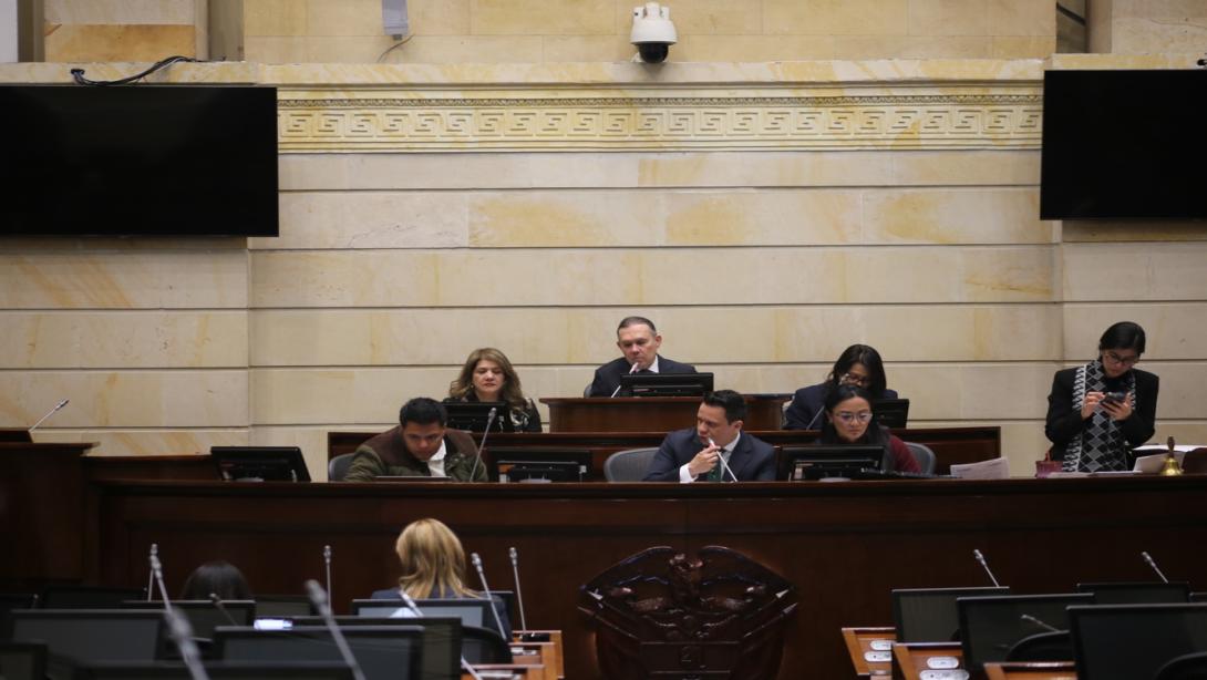 En manos del Senado la realización de la consulkta popular.