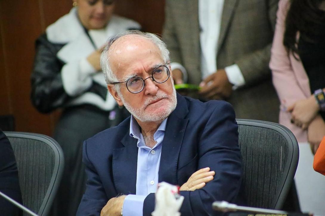 Guido Echeverry, senador