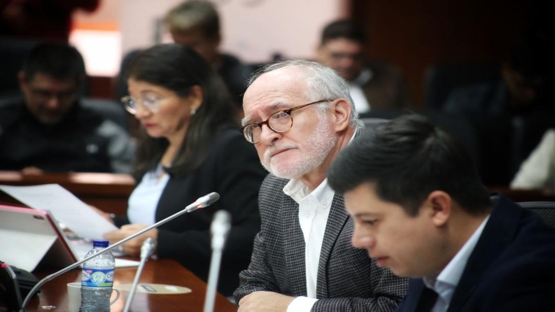 Senador, Guido Echeverri.