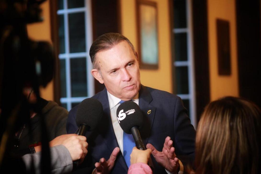 Efraín Cepeda, presidente del Senado