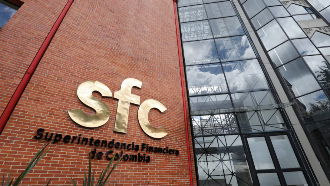 Este módulo, desarrollado bajo el liderazgo de la Secretaría General con el concurso de la Dirección de Tecnologías de la Información, el Grupo de Notificaciones y Registro y la Delegatura para Funciones Jurisdiccionales, minimiza la intervención de muchas personas y de diferentes áreas durante el proceso de consolidación de la información y la generación del certificado de sanciones.