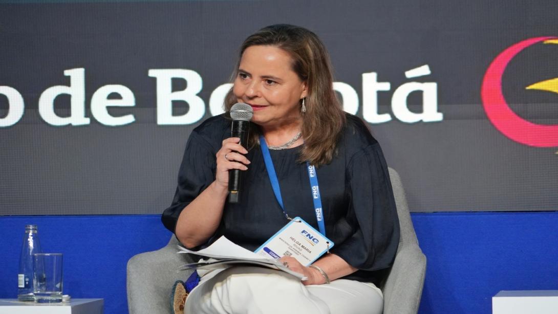 Helga María Rivas, minVivienda