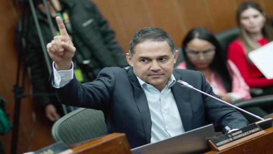 Honorio Henriquez, senador.