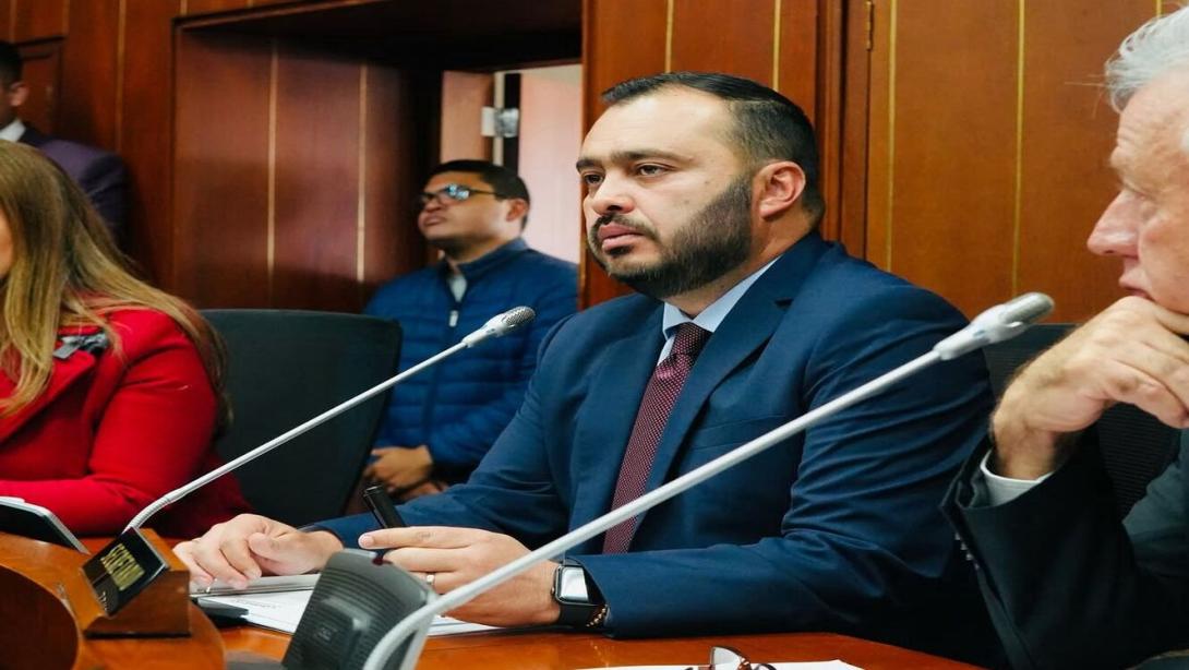 Senador, Jairo Castellanos.