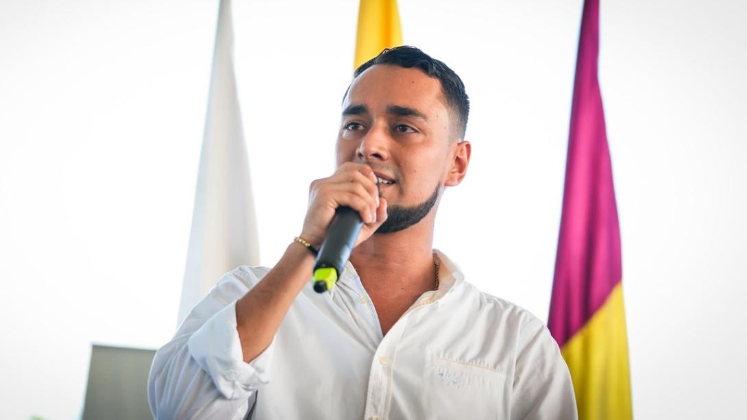 Alcalde de San Luis acuerdo de vías. 