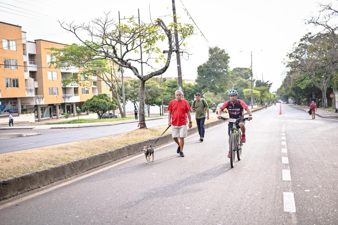 Día sin carro y sin moto voluntario en Ibagué. 