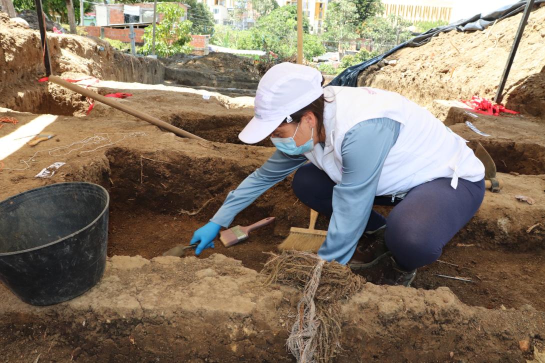 El proceso busca la identificación y entrega digna de los restos a sus familias.